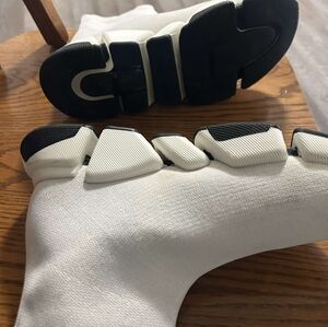 Balenciaga size 10 men need gone now